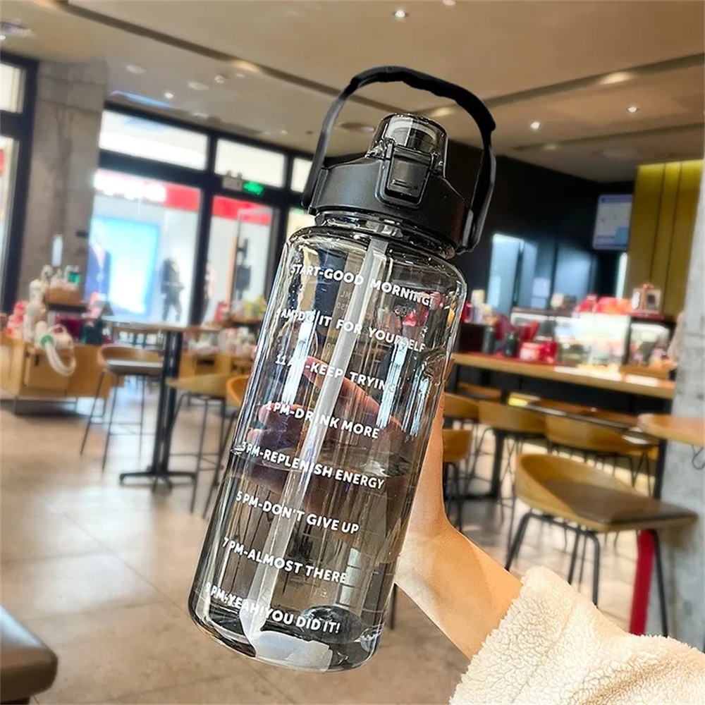 1pack 2L Water Bottle with Tim - Sports Equipment Names บทวิจารณ์และราคา